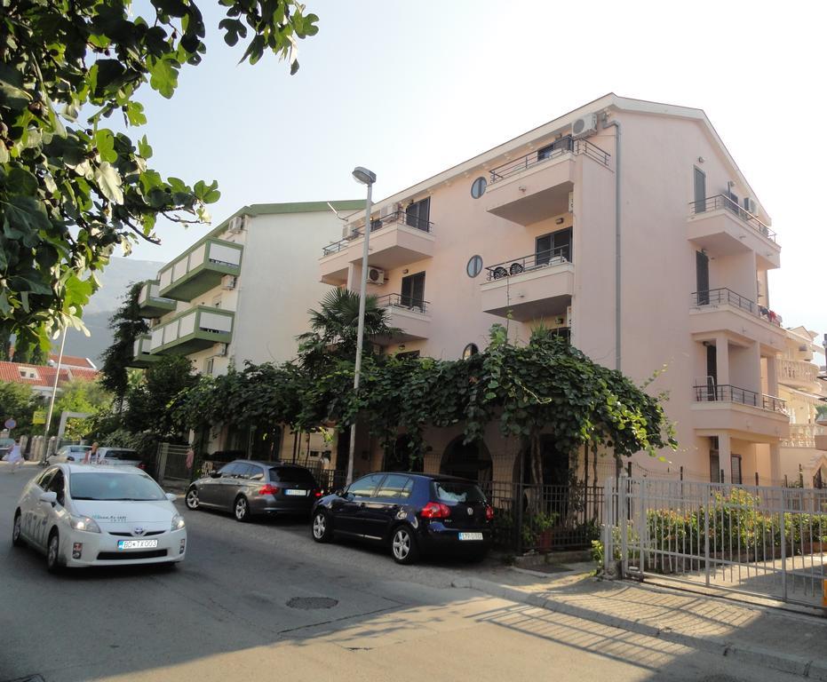 Apartments Mare Budva Exterior foto