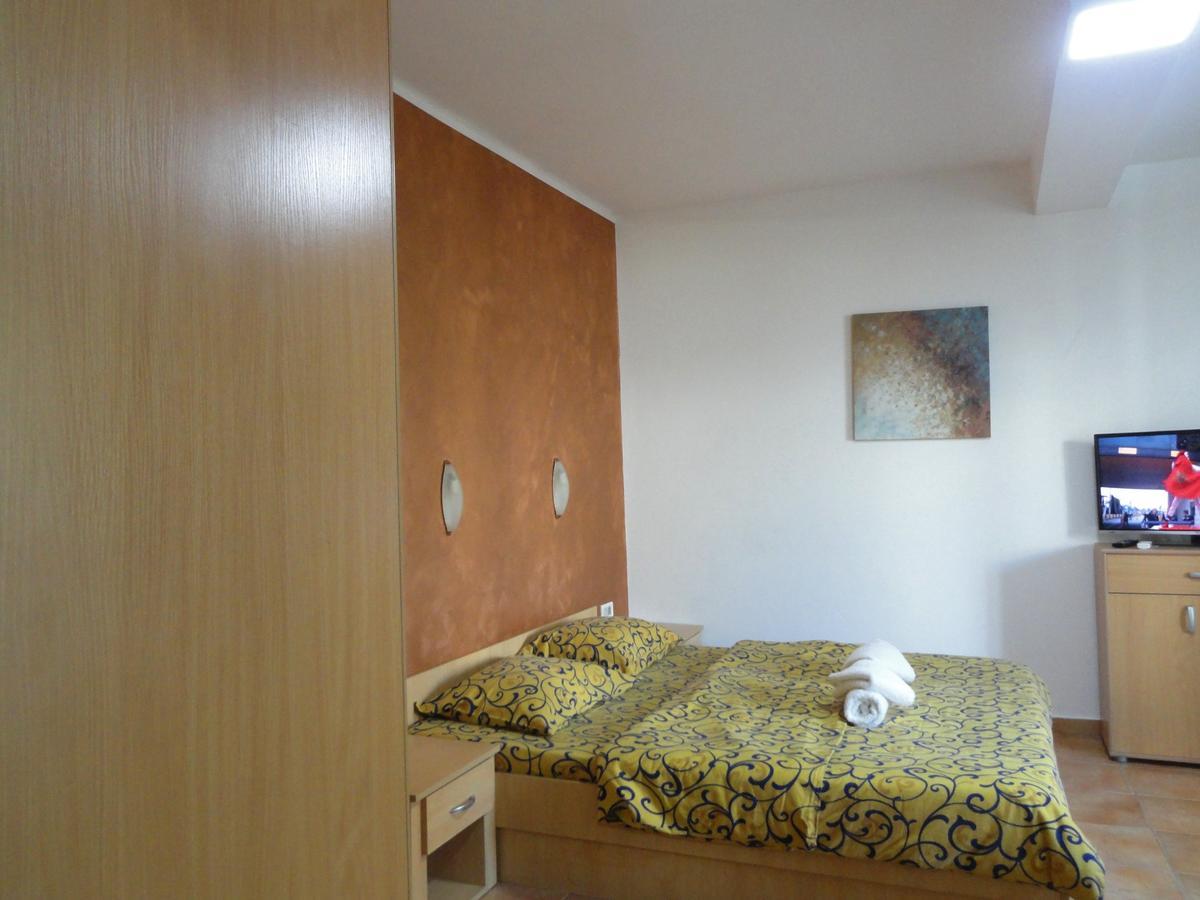Apartments Mare Budva Exterior foto