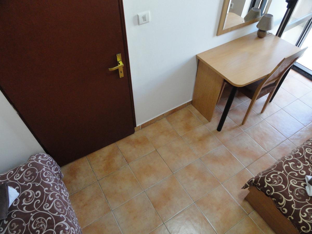 Apartments Mare Budva Cameră foto
