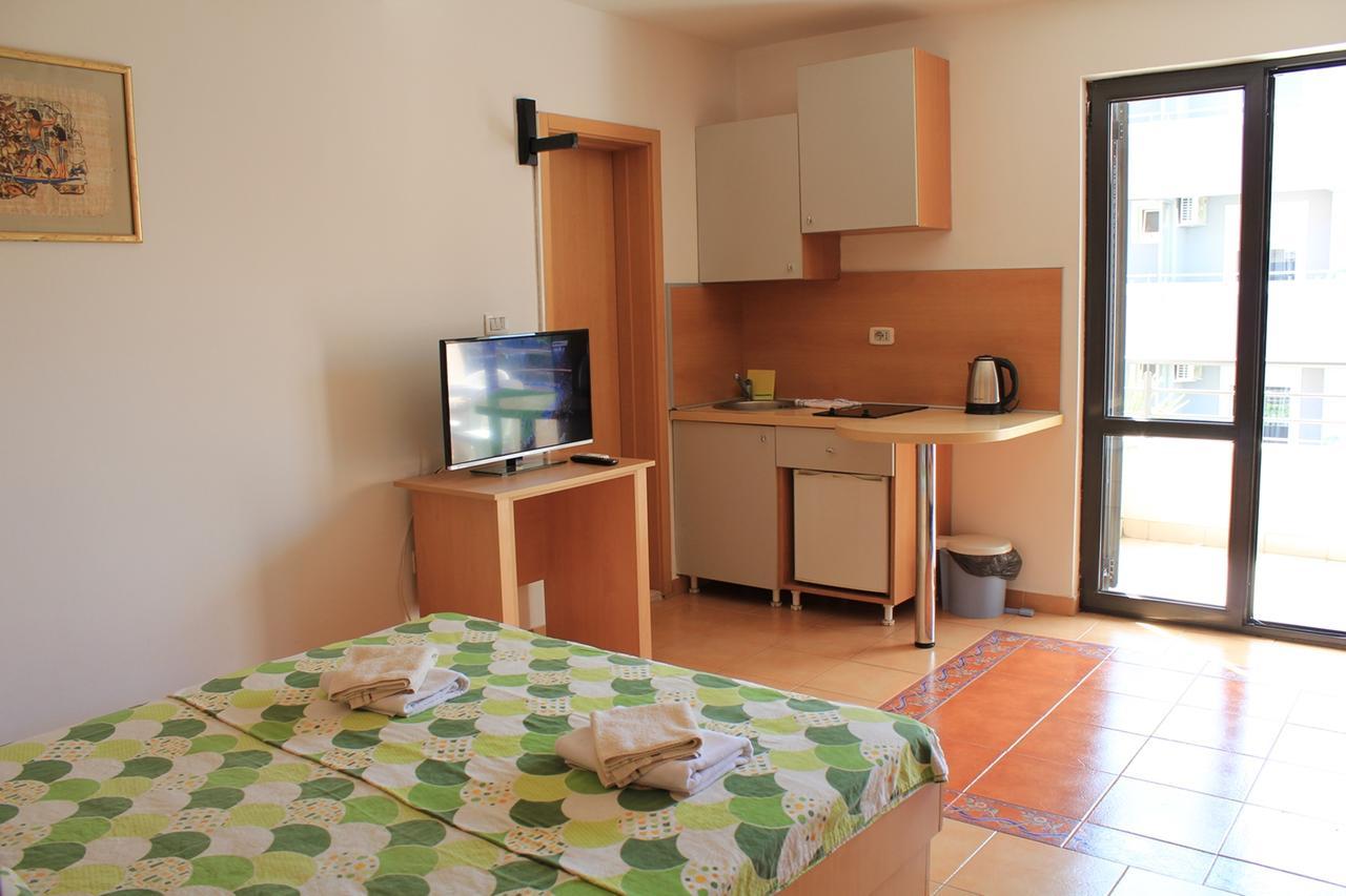 Apartments Mare Budva Cameră foto